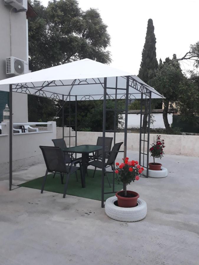 Studio Vasilis Ipsos Ngoại thất bức ảnh
